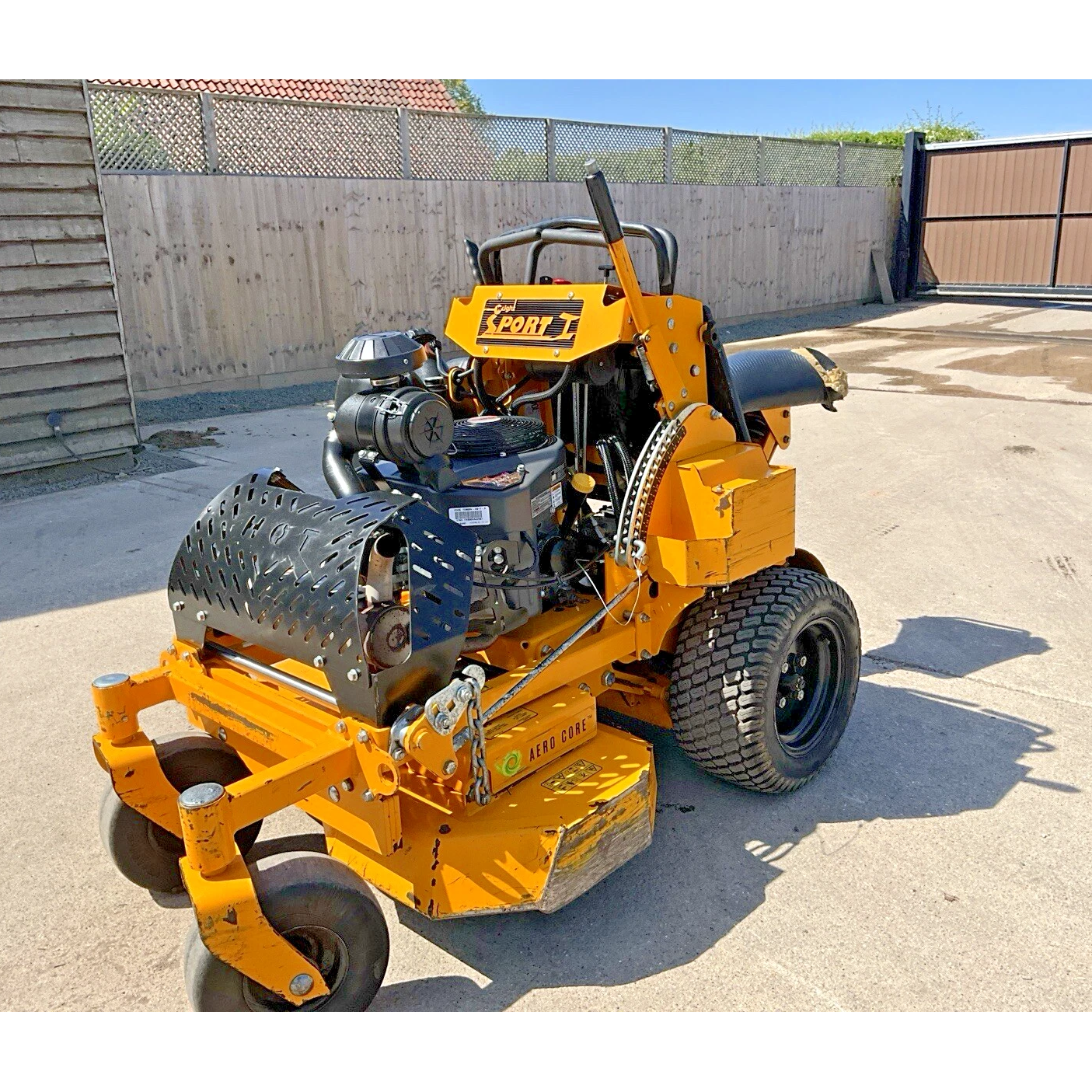 2018 WRIGHT STANDER SPORT 36 ZERO TURN STAND ON LAWN MOWER | 261HOURS
